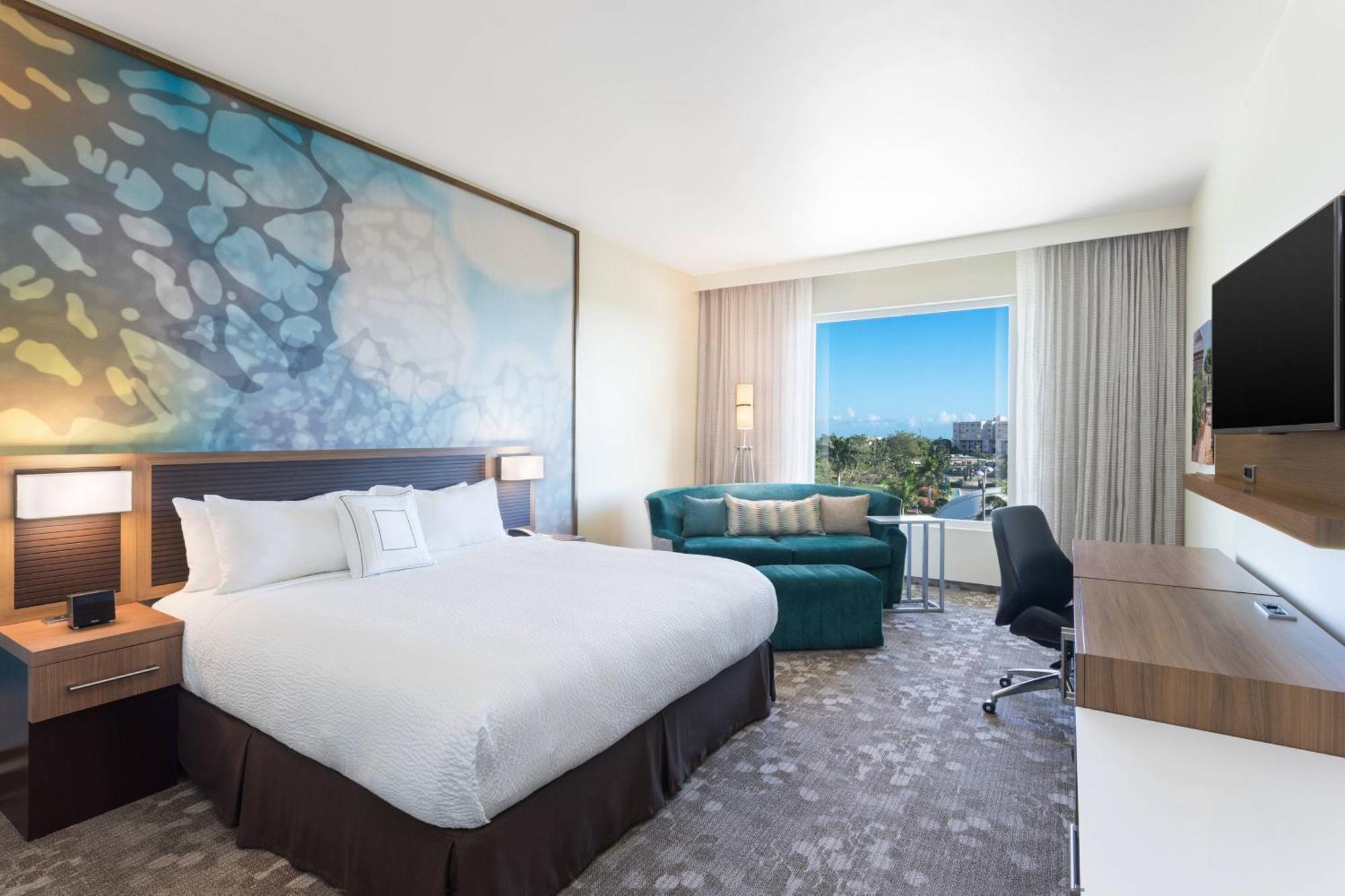 Готель Courtyard By Marriott Kingston, Jamaica Екстер'єр фото