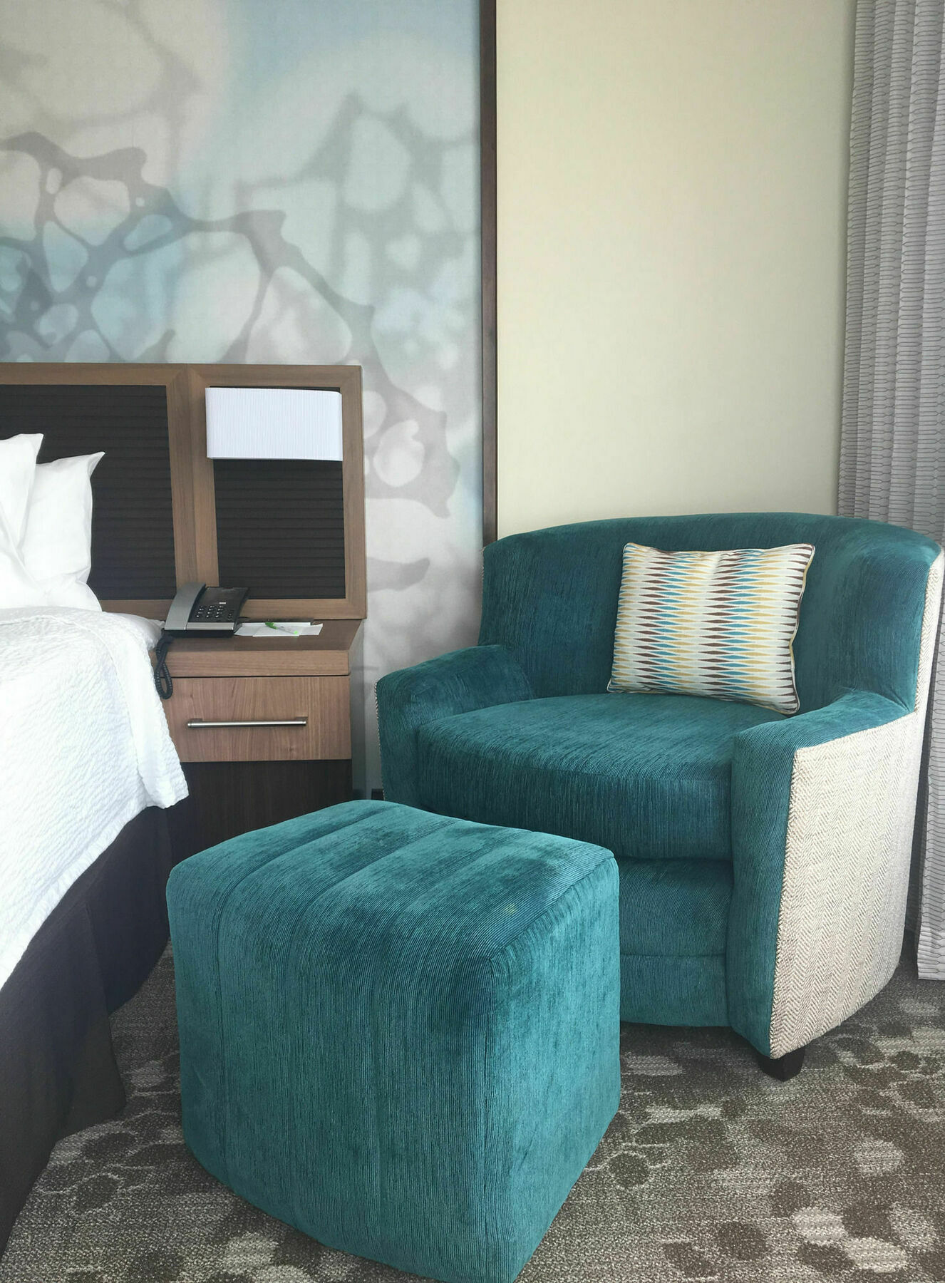 Готель Courtyard By Marriott Kingston, Jamaica Екстер'єр фото
